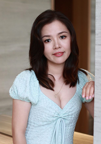 Gorgeous profiles pictures: Jinlu from Zhengzhou, member China yuong