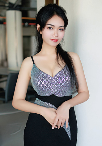 Date the member of your dreams: Li Sha, meet China member