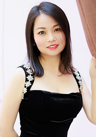 Gorgeous member profiles: date Asian member Hongyue from Taiyuan